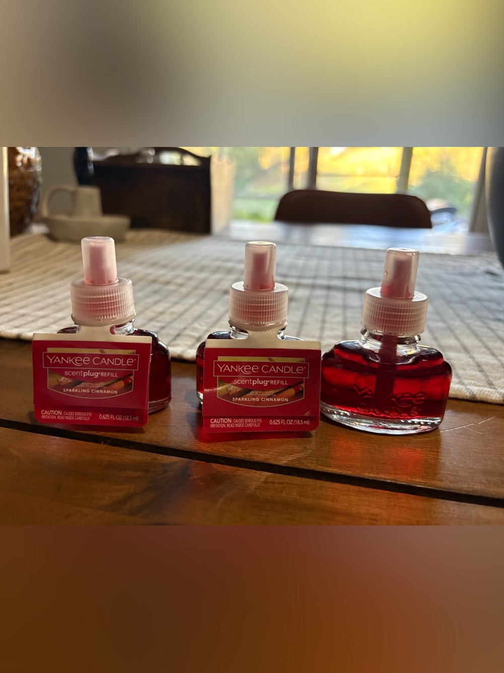 Set of 3 Yankee Candle Sparkling Cinnamon Scentplugs